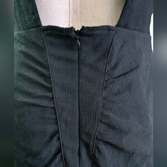 Urban Outfitters Silence & Noise backless dress - Picture 4 of 7